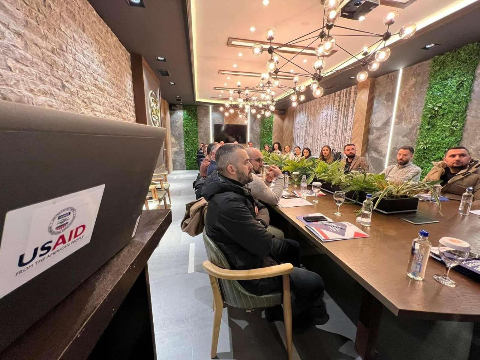 Hotel Ok Призрен Екстериор снимка