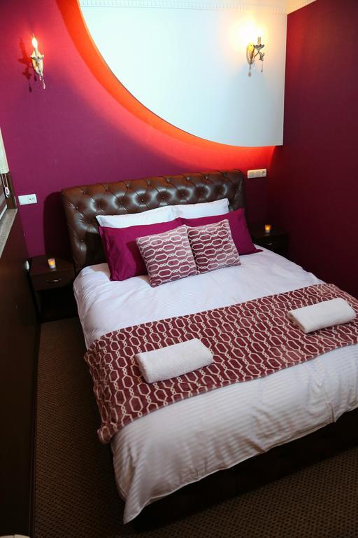 Hotel Ok Призрен Екстериор снимка