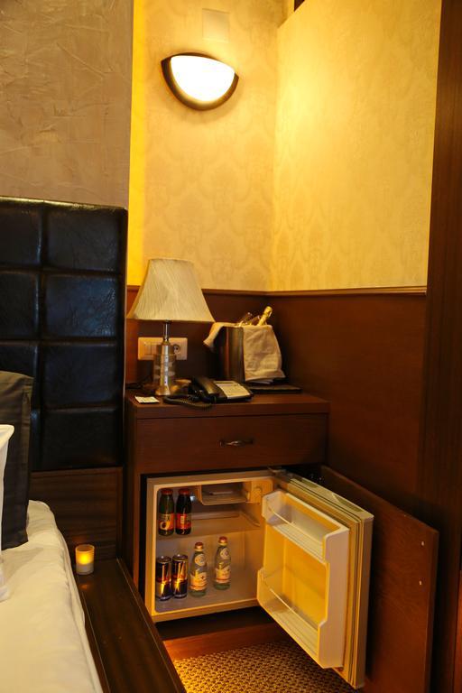 Hotel Ok Призрен Екстериор снимка