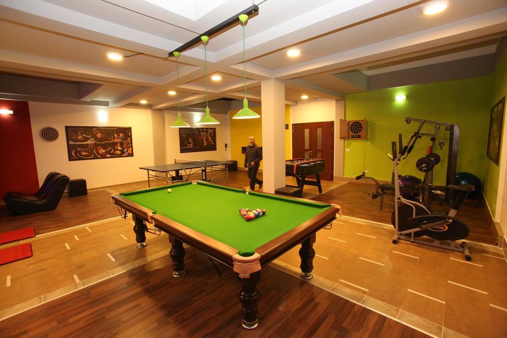 Hotel Ok Призрен Екстериор снимка